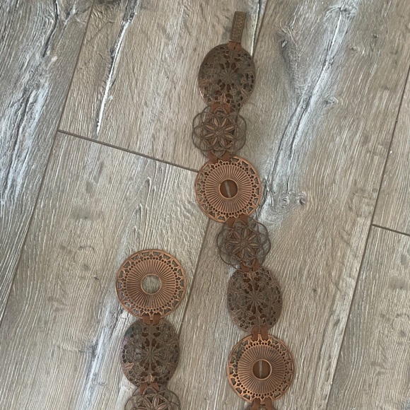 Copper stretchy belt